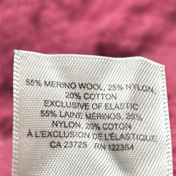 Wilfred (Aritzia) Wool Blend Turtleneck Sweater | Pink | XXS - Picture 6 of 6